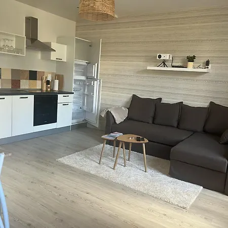 Apartamento Les Betises, Duplex Hyper-Centre Cambrai Exterior foto