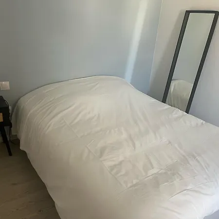 Apartamento Les Betises, Duplex Hyper-Centre Cambrai Exterior foto